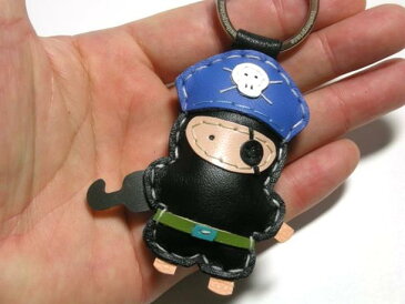 【LEATHERPRINCE】レザー キーホルダー 革 パイレーツ 海賊(ブルー)かわいい キュート おしゃれ 本革 手作り キーリング
