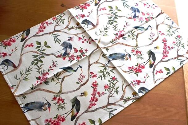 ★発送は郵便で！　ULSTER WEAVERSB アルスターウィーバーズ ORIENTAL BIRDS オリエンタルの鳥 キッチンタオル ティータオル コットン 母の日 プレゼント かわいい おしゃれ ユニーク タペストリー　飾り オリジナル イギリス雑貨