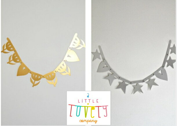 ★ゴールドorシルバー カラー フラッグ ガーランド 飾り お誕生日会 ベビーシャワー パーティーグッズ フラッグガーランド 北欧 壁掛け 壁飾り オーナメント 雑貨 アート インテリア 鳥よけ 装飾 デコレーション★【A Little Lovely Company】