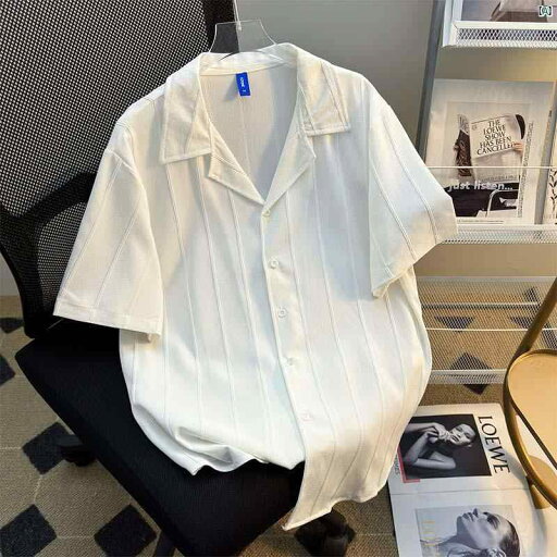 メンズ 男性 ファッション コーデ 2025 夏 ストライプ 半袖 シャツ メンズカジュアル 風 レトロ メンズ 男性 ファッション コーデ 2025 夏 ストライプ 半袖 シャツ メンズカジュアル 風 レトロ