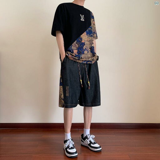 メンズ 海外ファッション 韓国 大人ストリート デニムショートパンツ 薄手 夏 スプライシング プリント 半袖 Tシャツ アメリカン カジュアル スポーツ スーツ メンズ 海外ファッション 韓国 大人ストリート デニムショートパンツ 薄手 夏 スプライシング プリント 半袖 Tシャツ アメリカン カジュアル スポーツ スーツ
