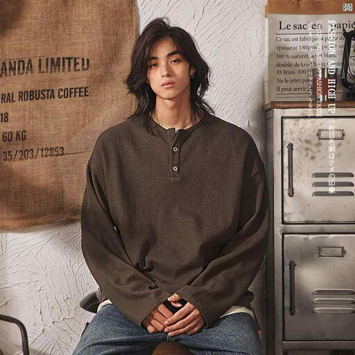メンズ メンズファッション レトロ ヘンリー カラー フェイク 2点 長袖 Tシャツ 秋 カジュアル スウェットシャツ ボト シャツ メンズ メンズファッション レトロ ヘンリー カラー フェイク 2点 長袖 Tシャツ 秋 カジュアル スウェットシャツ ボト シャツ