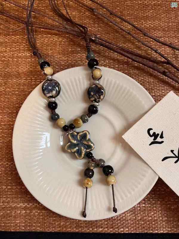 レディース　アクセサリー　ファッション　おしゃれ　上品　大人　レディース 新 レトロ ロング セラミック フラワー タッセル ネックレス セーター チェーン レディース アクセサリー ハンガー