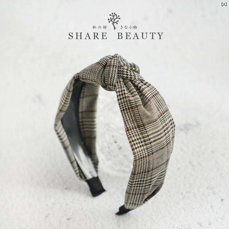 レディース　ファッション小物　雑貨　かわいい　個性的柄　ファッションアイテム　ワンポイント レトロ 千鳥格子 チェック柄 生地 結び目 付き ミドル ヘッド バンド 歯 滑り止め 韓国製 外出時 ヘア プレス 適