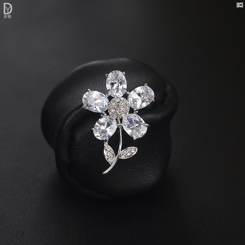 ジルコン 花枝 ブローチ 襟ピン 露出 防止 バックル カーディガン ピン レディーススーツ ジャケット アクセサリー フォレスト