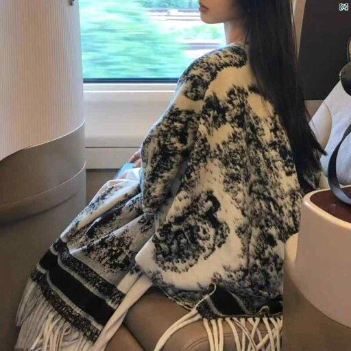レディース アクセサリー 上品 かわいい 綺麗 付けすい シンプル フランス マント 水墨画 ショール レディース アウターウェア 旅行 ハイエンド デュアル スカーフ エスニック レディース アクセサリー 上品 かわいい 綺麗 付けすい シンプル フランス マント 水墨画 ショール レディース アウターウェア 旅行 ハイエンド デュアル スカーフ エスニック
