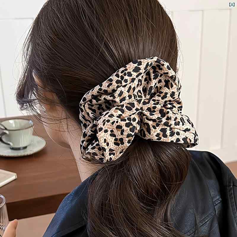 レディース アクセサリー　上品　かわいい　綺麗　付けすい　シンプル レトロ スタイリッシュ ガール ヒョウ柄 ヘア バンド プレス ヘッド ハイエンド ポニーテール ロープ 頭飾り レディース