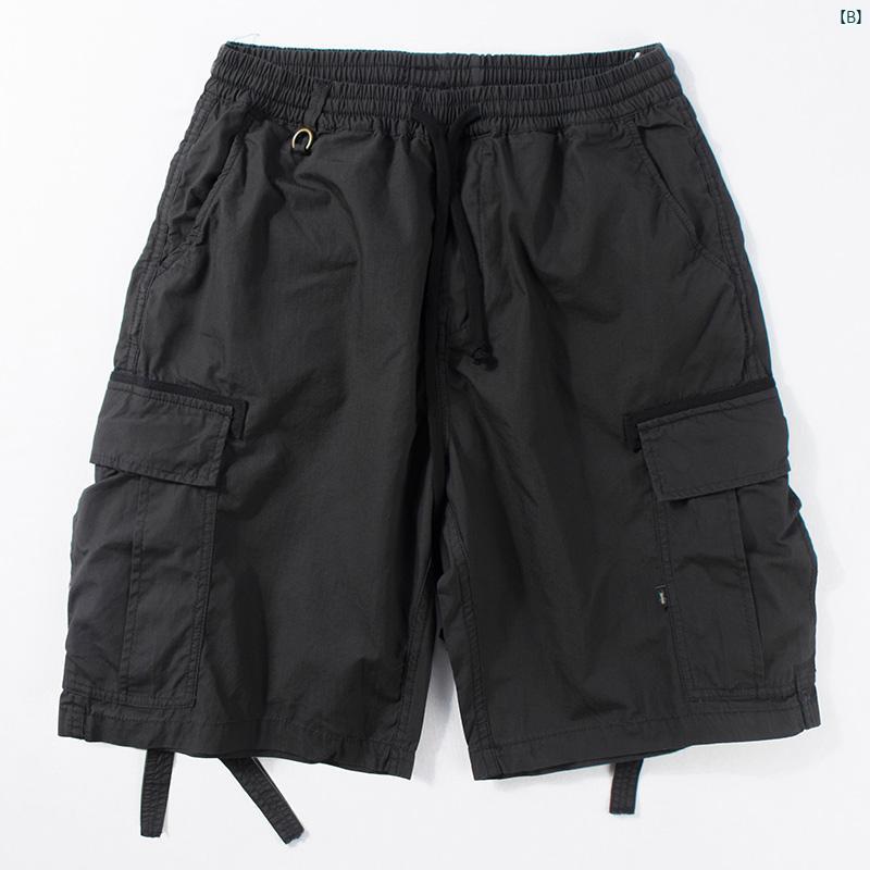 メンズ　ファッション　男性用　カジュアル　オシャレ 夏以外 履ける メンズショーツ アミ カーキ ストレートたり 大きいサイズ ミディアム パンツ 大きめ ポケット オーバー オール 1667mm メンズ
