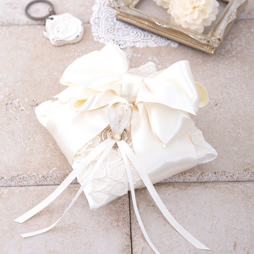 Other - ハマナカ　キット　ジュノー　花びらとリボンのリングピロー