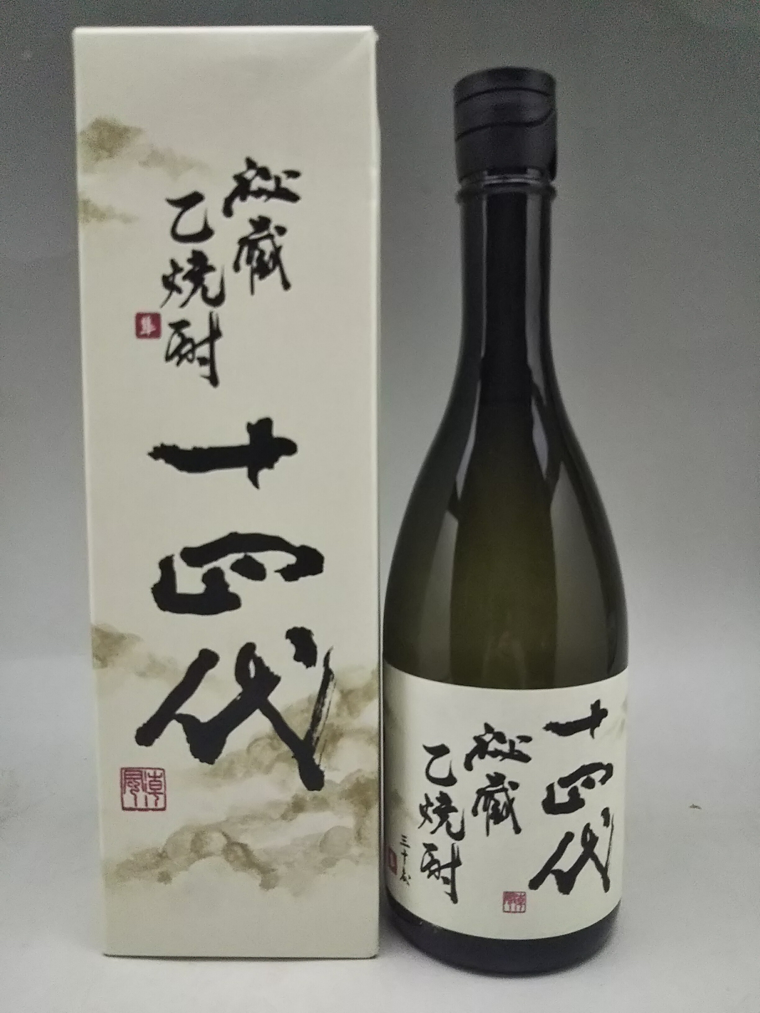 十四代 秘蔵純米焼酎 十四代 乙焼酎 秘蔵焼酎 30度 720ml 高木酒造 山形県 米焼酎 ギフト 贈り物 御歳暮 お歳暮