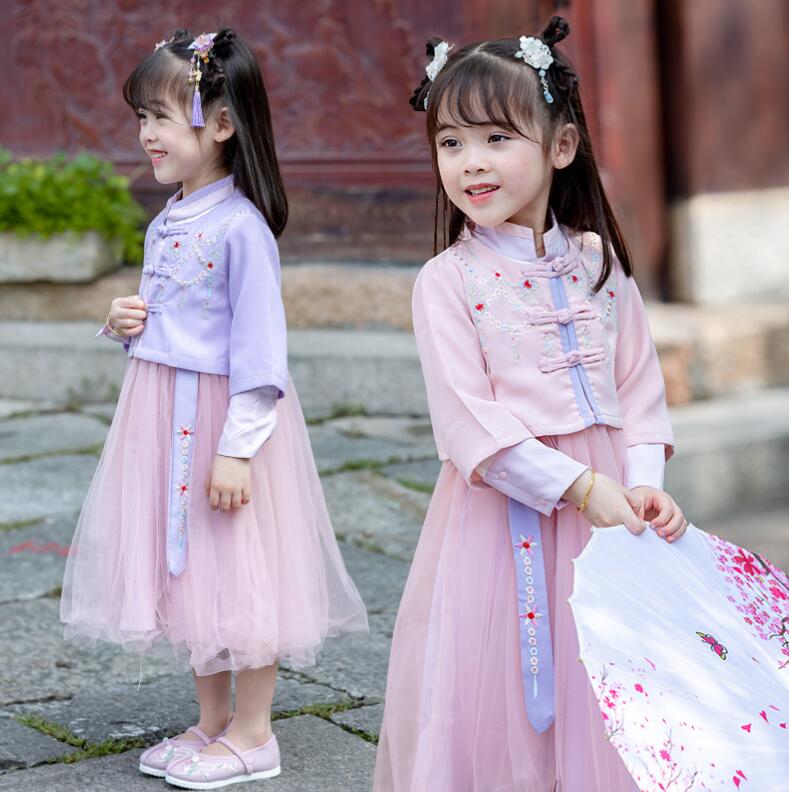 Rakuten - 女の子漢服衣装 キッズ漢服 中華古代服 チャイナボタン 唐装 長袖ワンピース チュール付き 女の子 舞台衣装 ステージ衣装 団体服 中華服 チャイナ服 中華風 民族風 華流衣装 イベント 仮装 コスチューム 写真撮影 伝統楽器演奏会 二胡古筝 華やか 合唱団