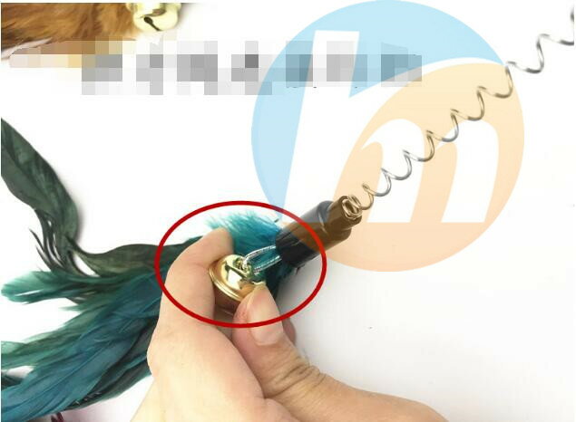 【メール便対応】猫じゃらし吸盤付（色おまかせ）