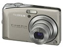 【中古】(非常に良い)FUJIFILM デジタルカメラ FinePix (ファインピクス) F50fd シルバー 1200万画素 光学3倍ズーム FX-F50FD