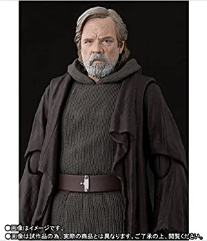 【中古】S.H.フィギュアーツ ルーク・スカイウォーカー (THE LAST JEDI) 『スター・ウォーズ THE LAST JEDI』(魂ウェブ商店限定)【メーカー名】バンダイ(BANDAI)【メーカー型番】【ブランド名】BANDAI【商品説明】S.H.フィギュアーツ ルーク・スカイウォーカー (THE LAST JEDI) 『スター・ウォーズ THE LAST JEDI』(魂ウェブ商店限定)当店では初期不良に限り、商品到着から7日間は返品を 受付けております。他モールとの併売品の為、完売の際はご連絡致しますのでご了承ください。中古品の商品タイトルに「限定」「初回」「保証」などの表記がありましても、特典・付属品・保証等は付いておりません。掲載と付属品が異なる場合は確認のご連絡をさせていただきます。ご注文からお届けまで1、ご注文⇒ご注文は24時間受け付けております。2、注文確認⇒ご注文後、当店から注文確認メールを送信します。3、お届けまで3〜10営業日程度とお考えください。4、入金確認⇒前払い決済をご選択の場合、ご入金確認後、配送手配を致します。5、出荷⇒配送準備が整い次第、出荷致します。配送業者、追跡番号等の詳細をメール送信致します。6、到着⇒出荷後、1〜3日後に商品が到着します。　※離島、北海道、九州、沖縄は遅れる場合がございます。予めご了承下さい。お電話でのお問合せは少人数で運営の為受け付けておりませんので、メールにてお問合せお願い致します。営業時間　月〜金　11:00〜17:00お客様都合によるご注文後のキャンセル・返品はお受けしておりませんのでご了承ください。