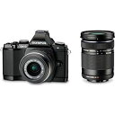 【中古】(非常に良い)OLYMPUS ミラーレス一眼 OM-D E-M5 ダブルズームキット ブラック 1605万画素 防塵 防滴 OM-D E-M5 DZKI...