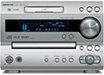 【中古】ONKYO FR-N CD/MD/チューナーアンプ FR-N9(S) /シルバー【メーカー名】オンキヨー(Onkyo)【メーカー型番】FR-N9(S)【ブランド名】オンキヨー(Onkyo)【商品説明】ONKYO FR-N CD/MD/チューナーアンプ FR-N9(S) /シルバー当店では初期不良に限り、商品到着から7日間は返品を 受付けております。お問い合わせ・メールにて不具合詳細をご連絡ください。【重要】商品によって返品先倉庫が異なります。返送先ご連絡まで必ずお待ちください。連絡を待たず会社住所等へ送られた場合は返送費用ご負担となります。予めご了承ください。他モールとの併売品の為、完売の際はキャンセルご連絡させて頂きます。中古品の画像および商品タイトルに「限定」「初回」「保証」「DLコード」などの表記がありましても、特典・付属品・帯・保証等は付いておりません。電子辞書、コンパクトオーディオプレーヤー等のイヤホンは写真にありましても衛生上、基本お付けしておりません。※未使用品は除く品名に【import】【輸入】【北米】【海外】等の国内商品でないと把握できる表記商品について国内のDVDプレイヤー、ゲーム機で稼働しない場合がございます。予めご了承の上、購入ください。掲載と付属品が異なる場合は確認のご連絡をさせて頂きます。ご注文からお届けまで1、ご注文⇒ご注文は24時間受け付けております。2、注文確認⇒ご注文後、当店から注文確認メールを送信します。3、お届けまで3〜10営業日程度とお考えください。4、入金確認⇒前払い決済をご選択の場合、ご入金確認後、配送手配を致します。5、出荷⇒配送準備が整い次第、出荷致します。配送業者、追跡番号等の詳細をメール送信致します。6、到着⇒出荷後、1〜3日後に商品が到着します。　※離島、北海道、九州、沖縄は遅れる場合がございます。予めご了承下さい。お電話でのお問合せは少人数で運営の為受け付けておりませんので、お問い合わせ・メールにてお願い致します。営業時間　月〜金　11:00〜17:00★お客様都合によるご注文後のキャンセル・返品はお受けしておりませんのでご了承ください。ご来店ありがとうございます。当店では良品中古を多数揃えております。お電話でのお問合せは少人数で運営の為受け付けておりませんので、お問い合わせ・メールにてお願い致します。