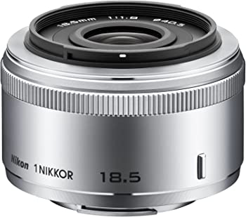 【中古】Nikon 単焦点レンズ 1 NIKKOR 18.5mm f/1.8 シルバー ニコンCXフォーマット専用【メーカー名】【メーカー型番】【ブランド名】【商品説明】Nikon 単焦点レンズ 1 NIKKOR 18.5mm f/1.8 シルバー ニコンCXフォーマット専用当店では初期不良に限り、商品到着から7日間は返品を 受付けております。他モールとの併売品の為、完売の際はご連絡致しますのでご了承ください。中古品の商品タイトルに「限定」「初回」「保証」「DLコード」などの表記がありましても、特典・付属品・帯・保証等は付いておりません。品名に【import】【輸入】【北米】【海外】等の国内商品でないと把握できる表記商品について国内のDVDプレイヤー、ゲーム機で稼働しない場合がございます。予めご了承の上、購入ください。掲載と付属品が異なる場合は確認のご連絡をさせていただきます。ご注文からお届けまで1、ご注文⇒ご注文は24時間受け付けております。2、注文確認⇒ご注文後、当店から注文確認メールを送信します。3、お届けまで3〜10営業日程度とお考えください。4、入金確認⇒前払い決済をご選択の場合、ご入金確認後、配送手配を致します。5、出荷⇒配送準備が整い次第、出荷致します。配送業者、追跡番号等の詳細をメール送信致します。6、到着⇒出荷後、1〜3日後に商品が到着します。　※離島、北海道、九州、沖縄は遅れる場合がございます。予めご了承下さい。お電話でのお問合せは少人数で運営の為受け付けておりませんので、メールにてお問合せお願い致します。営業時間　月〜金　11:00〜17:00お客様都合によるご注文後のキャンセル・返品はお受けしておりませんのでご了承ください。ご来店ありがとうございます。当店では良品中古を多数揃えております。お電話でのお問合せは少人数で運営の為受け付けておりませんので、お問い合わせ・メールにてお願い致します。
