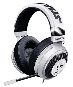 【中古】(非常に良い)Razer Kraken - Stormtrooper Edition ゲーミングヘッドセット STARWARS 3.5mm 冷却パッド PS4 PC Switch スマホ 【日本正規代理店品】 RZ04-028