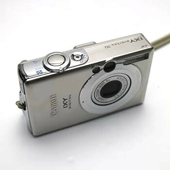 【中古】コンパクトデジタルカメラ IXY DIGITAL 70【メーカー名】キヤノン【メーカー型番】1081B001【ブランド名】キヤノン【商品説明】コンパクトデジタルカメラ IXY DIGITAL 70暗いシーンなどの撮影で手ブレや被写体ブレを抑える高感度ISO 800・約17.3万画素の高精細・広視野角2.5型液晶モニターと洗練されたユーザーインターフェース・高性能映像エンジン「DIGIC II」&6.0メガピクセルCCD搭載による高画質・超高屈折率の「UAレンズ」などにより、卓越した光学性能と薄型化を両立。発売日/2006-03-16当店では初期不良に限り、商品到着から7日間は返品を 受付けております。お問い合わせ・メールにて不具合詳細をご連絡ください。【重要】商品によって返品先倉庫が異なります。返送先ご連絡まで必ずお待ちください。連絡を待たず会社住所等へ送られた場合は返送費用ご負担となります。予めご了承ください。他モールとの併売品の為、完売の際はキャンセルご連絡させて頂きます。中古品の画像および商品タイトルに「限定」「初回」「保証」「DLコード」などの表記がありましても、特典・付属品・帯・保証等は付いておりません。電子辞書、コンパクトオーディオプレーヤー等のイヤホンは写真にありましても衛生上、基本お付けしておりません。※未使用品は除く品名に【import】【輸入】【北米】【海外】等の国内商品でないと把握できる表記商品について国内のDVDプレイヤー、ゲーム機で稼働しない場合がございます。予めご了承の上、購入ください。掲載と付属品が異なる場合は確認のご連絡をさせて頂きます。ご注文からお届けまで1、ご注文⇒ご注文は24時間受け付けております。2、注文確認⇒ご注文後、当店から注文確認メールを送信します。3、お届けまで3〜10営業日程度とお考えください。4、入金確認⇒前払い決済をご選択の場合、ご入金確認後、配送手配を致します。5、出荷⇒配送準備が整い次第、出荷致します。配送業者、追跡番号等の詳細をメール送信致します。6、到着⇒出荷後、1〜3日後に商品が到着します。　※離島、北海道、九州、沖縄は遅れる場合がございます。予めご了承下さい。お電話でのお問合せは少人数で運営の為受け付けておりませんので、お問い合わせ・メールにてお願い致します。営業時間　月〜金　11:00〜17:00★お客様都合によるご注文後のキャンセル・返品はお受けしておりませんのでご了承ください。ご来店ありがとうございます。当店では良品中古を多数揃えております。お電話でのお問合せは少人数で運営の為受け付けておりませんので、お問い合わせ・メールにてお願い致します。