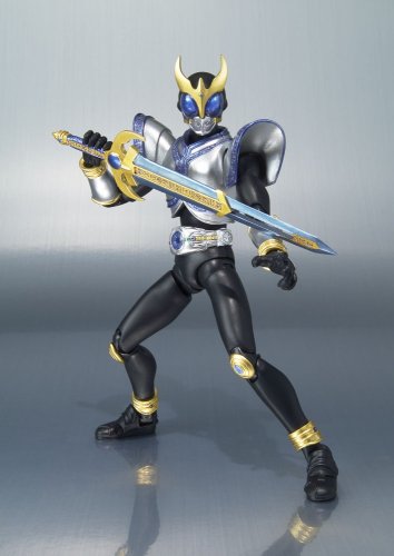 楽天市場】S.H.Figuarts (真骨彫製法) 仮面ライダークウガ タイタン