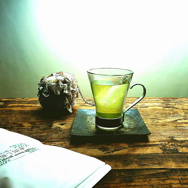水出し緑茶 水出し煎茶 ティーバッグ 上質茶葉 滋賀県産 5g×12 神戸芳香園 強火焙煎 香ばしい 煎茶 かぶせ茶 アイスティー ティーバッグ緑茶 日本茶 冷茶 旨味 涼感 リフレッシュ 冷たいお茶 テアニン コールドブリュー エピガロカテキン