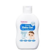 【商品詳細】「ミルふわ ベビージェルローション ジェルタイプ 150ml」は、母乳にも含まれ、肌への保湿効果がある成分をお手本に、オリゴ糖・リン脂質・イノシトール(保湿成分)を配合したベビーローションです。保水バリア成分・セラミド(保湿成分)や、ベタイン(アミノ酸系保湿成分)も配合しています。ぷるぷるジェルがお肌にうるおいを与え、保護します。ベタつかず、さらっとのびます。顔、からだ用。低刺激・弱酸性・無香料・無着色・パラベン無添加・ノンアルコール・無鉱物油。乳由来成分は使用しておりません。【使用方法】・適量を手に取り、顔、からだにのばしてください。・入浴後や外出前に。【配合成分】水、グリセリン、BG、ラフィノース、水添レシチン、イノシトール、セラミド3、フィトステロールズ、ベタイン、ラウロイルリシン、ポリクオタニウム-51、グリチルリチン酸2K、トコフェロール、PEG-60水添ヒマシ油、カルボマー、水酸化K、EDTA-2Na、エチルヘキシルグリセリン、1.2-ヘキサンジオール、フェノキシエタノール 広告文責：株式会社ドラッグピュア作成：201407MN神戸市北区鈴蘭台北町1丁目1-11-103TEL:0120-093-849製造・販売者：和光堂株式会社 101-0048　東京都千代田区神田司町2-14-3TEL：0120-88-9283区分：衛生日用品・日本製 ■ 関連商品 ミルふわシリーズ和光堂株式会社　お取扱い商品