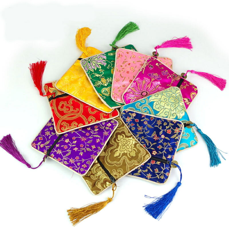 送料無料 ジュエリーポーチ アクセサリーポーチ 小物入れ 小銭入れ 携帯用 中国雑貨 サテン調 光沢感 ファスナー ジッパー カラバリ豊富 カラフル 可愛い アクセサリー収納 アクセサリーケースのサムネイル