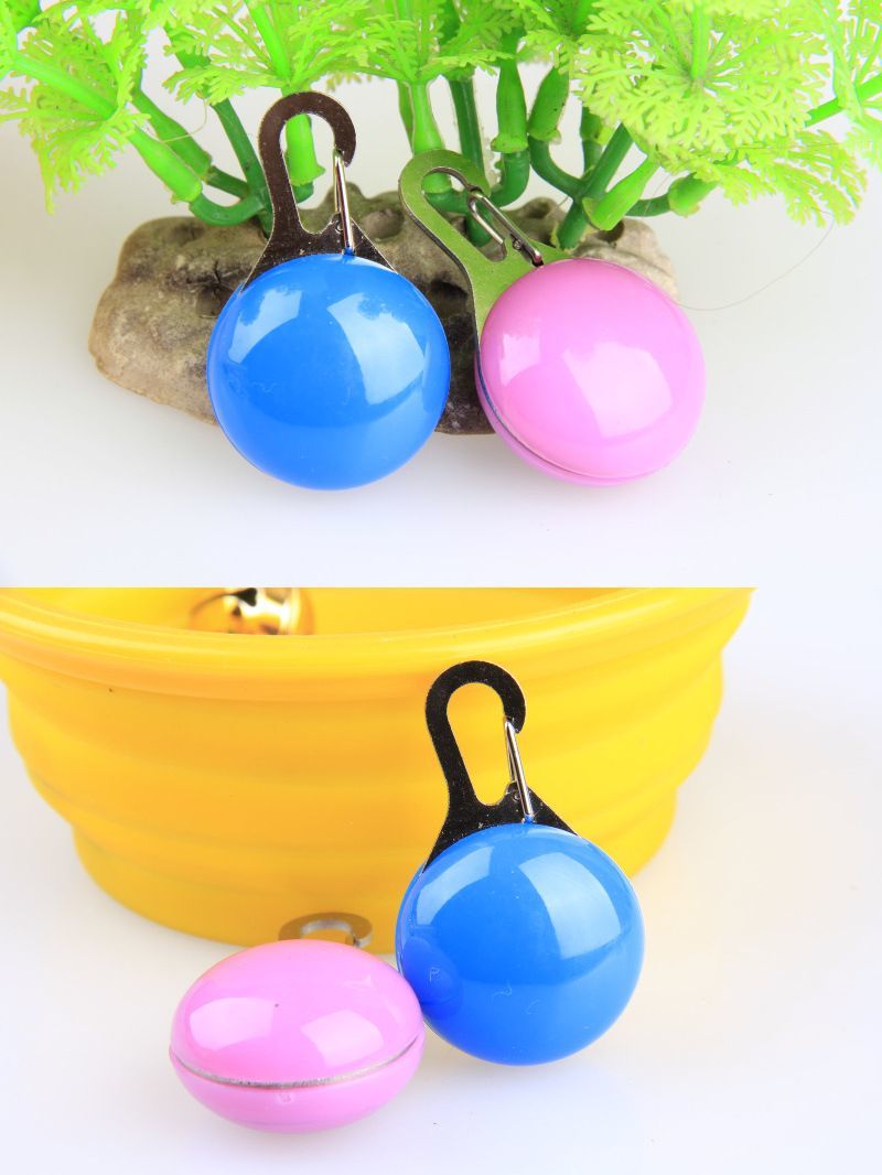 送料無料 犬用首輪用チャーム アクセサリー イヌ ドッグ ペット用品 ペットグッズ LEDライト 電池式 光る 丸型 ラウンド型 シンプル 夜間 散歩 お出かけ アウトドア kobe-s-10041364 dolcissimo サンプル画像3