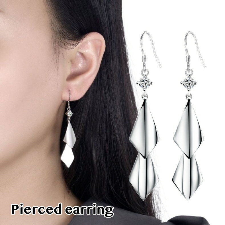 送料無料 ピアス フックピアス レディース 女性用 アクセサリー ラインストーン シルバーカラー ひし形 揺れる ゆらゆら 可愛い おしゃれ 記念日 誕生日 プ...