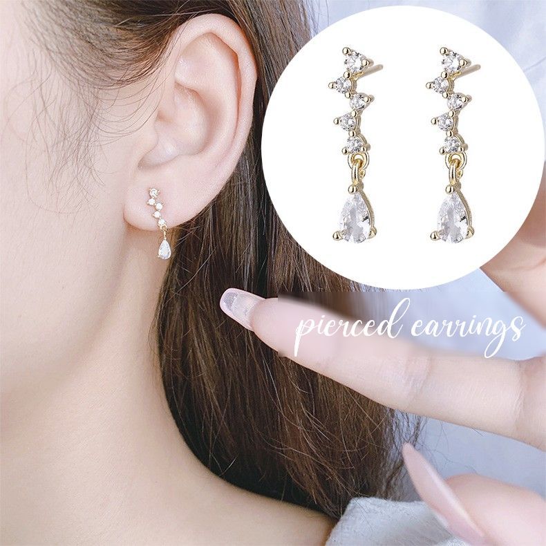 送料無料 スタッドピアス ラインストーン レディース アクセサリー しずく型 水滴型 小ぶり 小さめ 揺れる おしゃれ 上品 耳飾り プレゼント ギフト 贈り物...