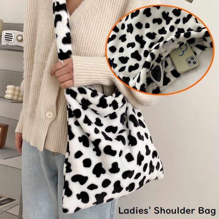 送料無料 ショルダーバッグ レディース フリース ふわふわ もこもこ かばん 大容量 軽量 A4 斜めがけ 肩掛け ウシ柄バイカラー 旅行