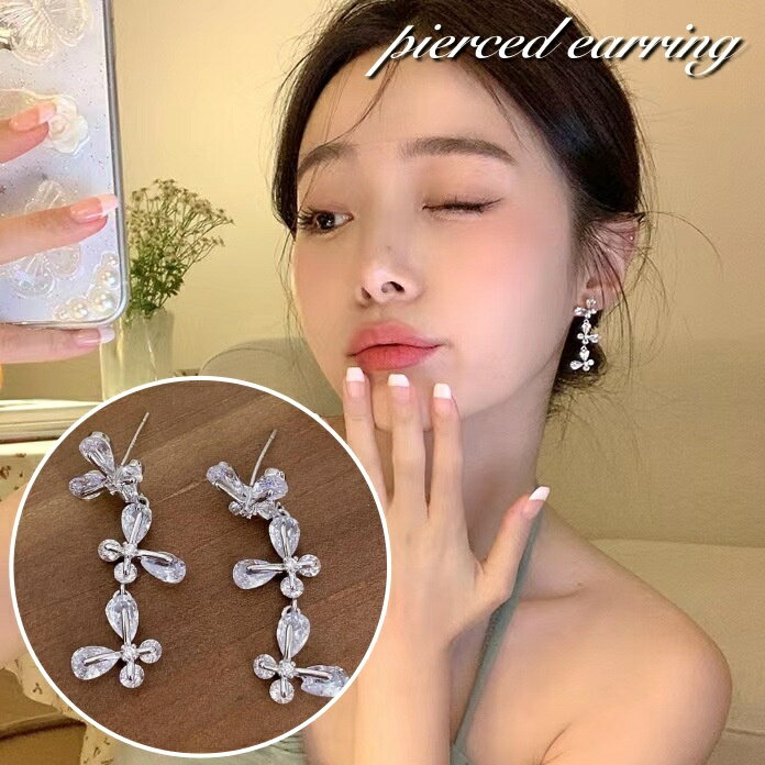 送料無料 ピアス スタッドピアス レディース 女性 アクセサリー お花 フラワー 三連 揺れる お洒落 大人可愛い シルバーカラー 耳飾り ファッション小物 プ...