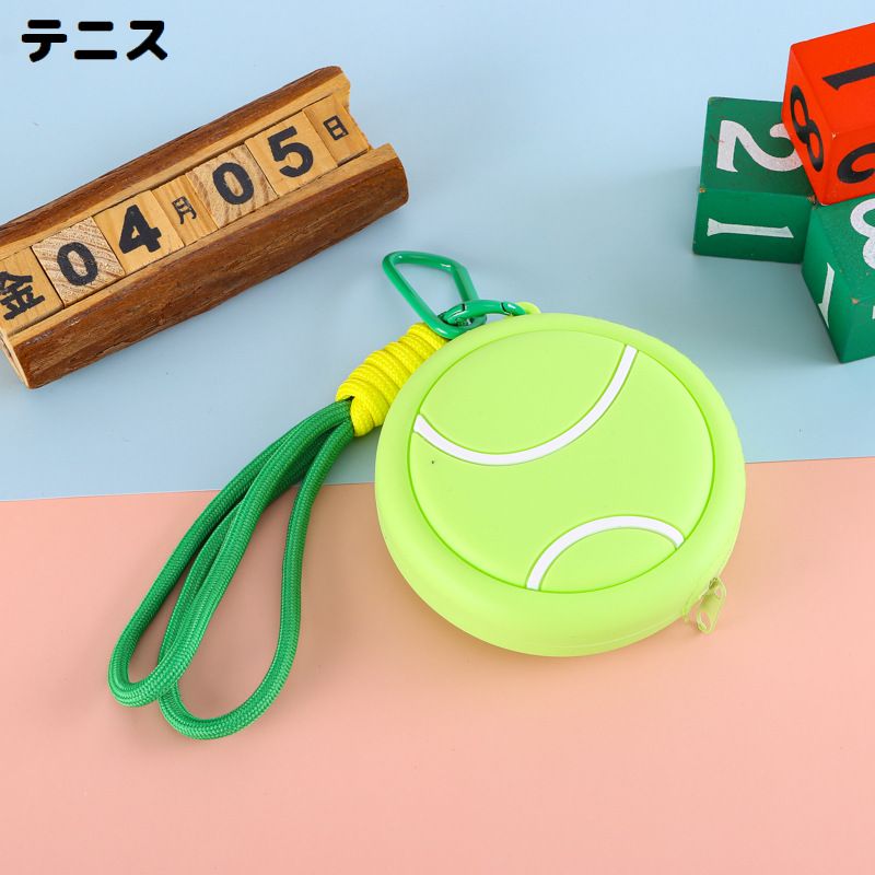 dolcissimoの送料無料 コインケース 小銭入れ 子供用 キッズ ミニ財布 バッグチャーム 小物入れ シリコン製 カラビナ ストラップ付き 防水 かわいい 可愛い スポーツ 球技｜アングル3