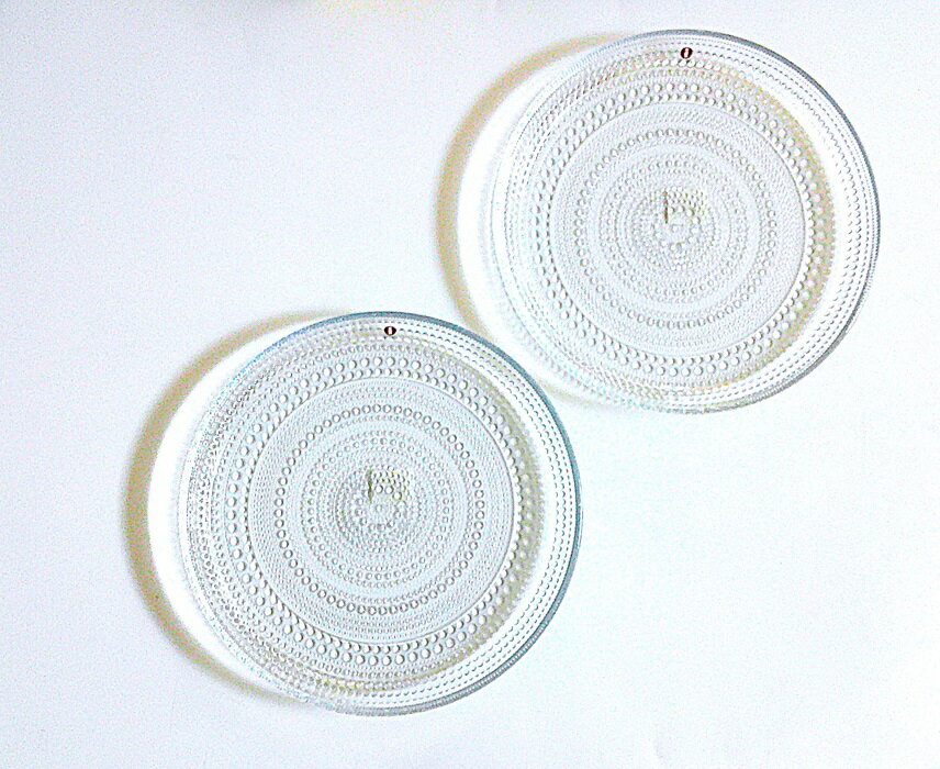 ブランドロゴ入りボックス付属イッタ...