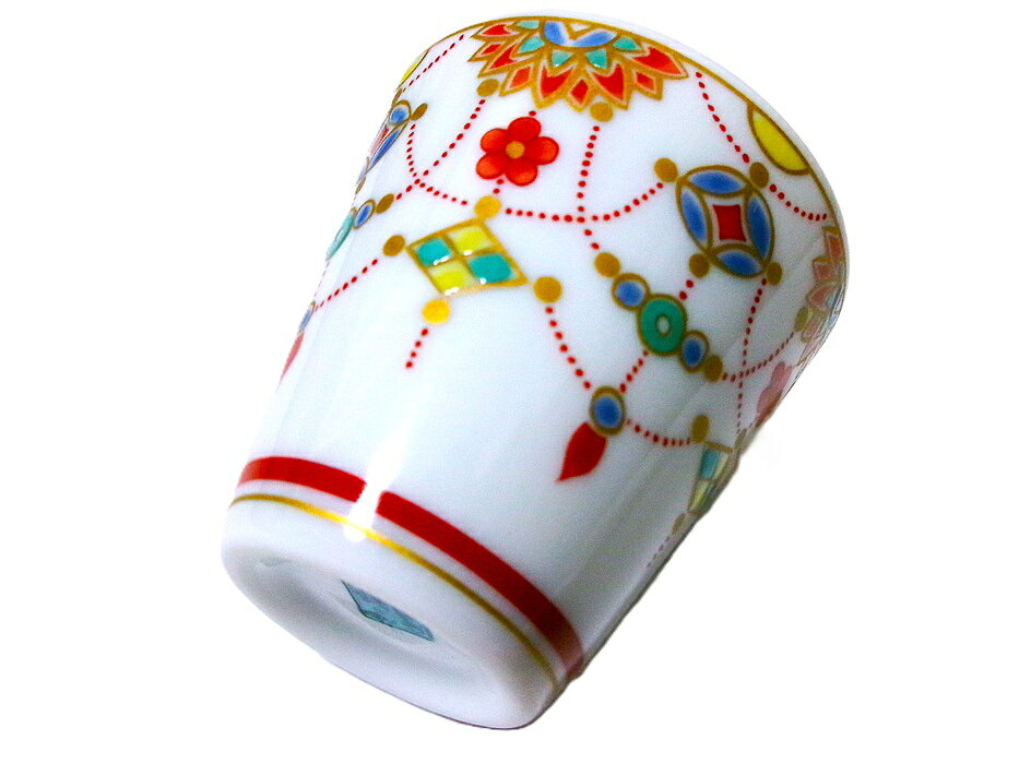 輸入洋食器・雑貨の神戸セレクトの九谷焼 縁起ちょこコレクション 吉祥-KISSYO- 青郊（瓔珞文）ペア【酒器　ぐい呑み　プレゼント　おしゃれ　きれい　和食器ブランド】【御結婚御祝・内祝・新築御祝・還暦御祝・御礼・寿・ギフト包装可能】｜アングル2