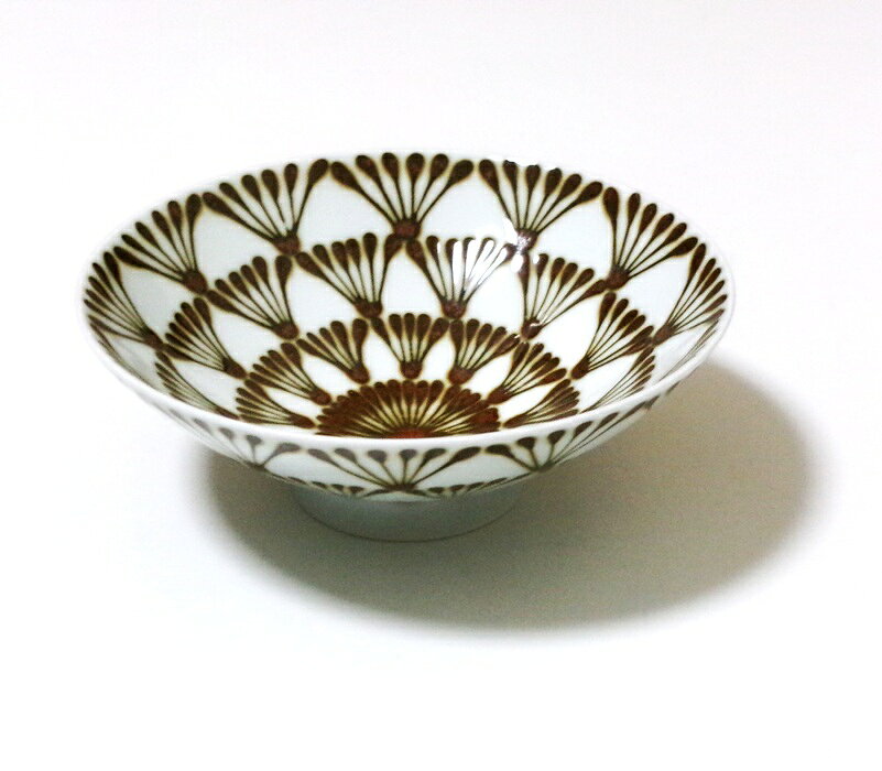 白山陶器　 平茶碗 Q-58（森 正洋 デザイン DESIGN MORI)波佐見焼 　有田焼【お茶碗 　飯碗　ギフト 結婚祝　 和食器 新生活】【父の日 ギフト】【ブランド食器 】
