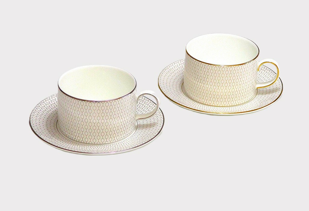 ウェッジウッドWEDGWOOD　ジオGIO　プラチナ、ゴールド ティーカップ＆ソーサーペア（プラチナ、ゴールド）【御結婚御祝・内祝・新築御祝・還暦御祝・御礼・寿・ギフト包装可能】のサムネイル