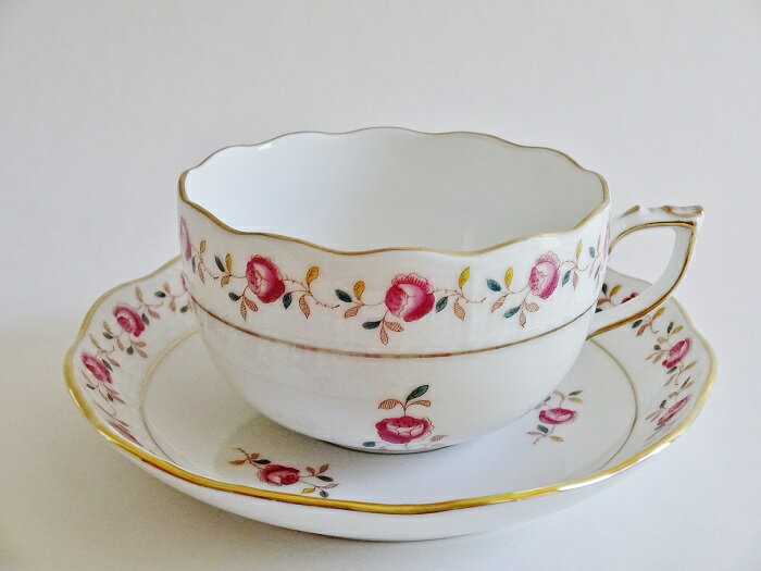 ヘレンドHEREND ローズガーランドRGS724 ティーカップ&ソーサー【御結婚御祝・内祝・新築御祝・還暦御祝・御礼・寿・ギフト包装可能】