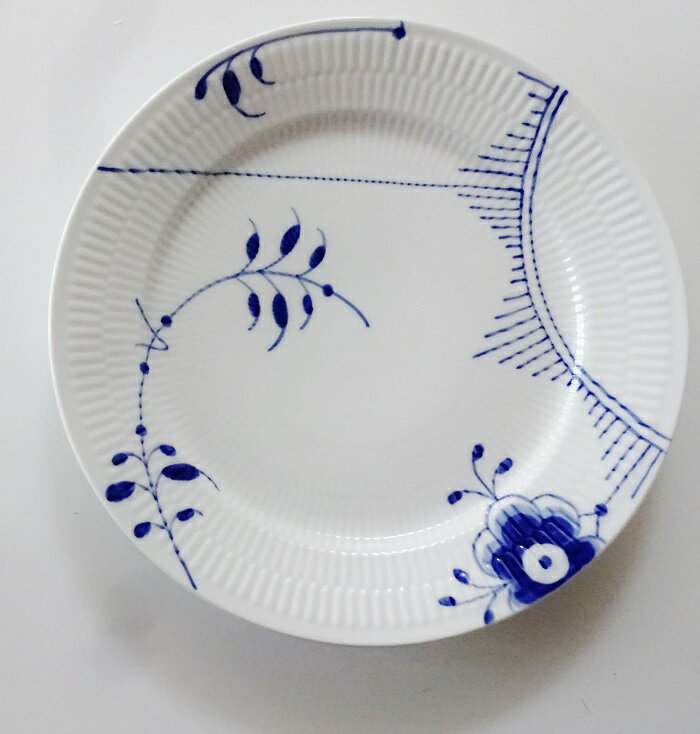 ロイヤルコペンハーゲンROYAL COPENHAGEN　フルーテッド　メガ　27センチプレート2382627【御結婚御祝・内祝・新築御祝・還暦御祝・御礼・寿・ギフト包装可能】