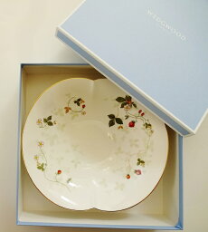 ウエッジウッドWEDGWOOD ワイルドストロベリー マリアージュボール(L)【御結婚御祝・内祝・新築御祝・還暦御祝・御礼・寿・ギフト包装可能】