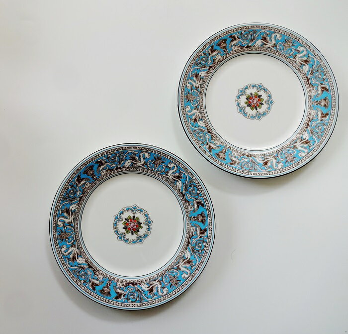 ウエッジウッドWEDGWOOD フロレンティーンターコイズ プレート 20cm ペア【御結婚御祝・内祝・新築御祝・還暦御祝・御礼・寿・ギフト包装可能】のサムネイル
