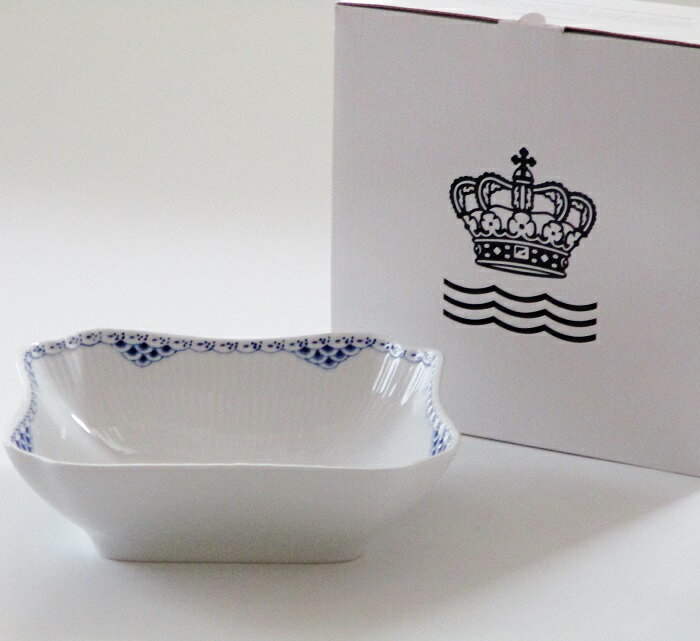 人気ブランドを ロイヤルコペンハーゲンroyal Copenhagen プリンセスブルー サラダボウル スクエア21センチ 御結婚御祝 内祝 新築御祝 還暦御祝 御礼 寿 ギフト包装可能 即納特典付き Www Guayaquilcityfc Com