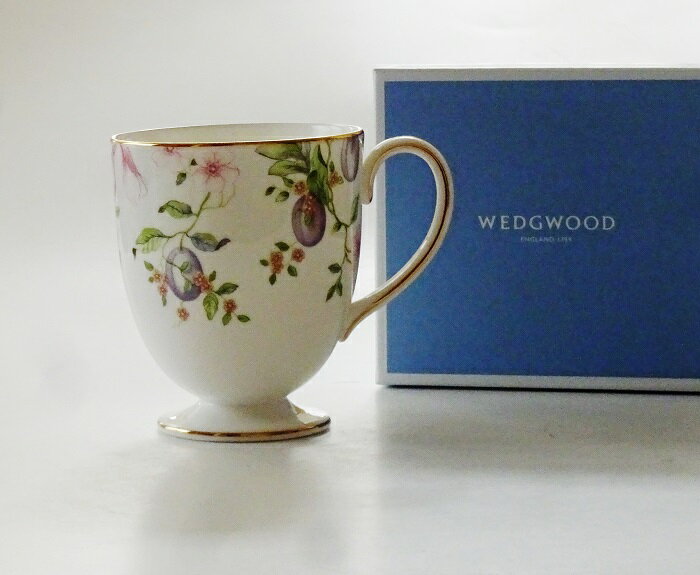 ウエッジウッドWEDGWOOD スウィートプラム フッティド マグ リー【ブランドボックス付属商品】【御結婚御祝・内祝・新築御祝・還暦御祝・御礼・寿・ギフト包装可能】