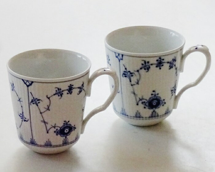 樂天商城 - ロイヤルコペンハーゲンROYAL COPENHAGEN ブルーフルーテッド　プレイン　マグ　ペア101103【御結婚御祝・内祝・新築御祝・還暦御祝・御礼・寿・ギフト包装可能】