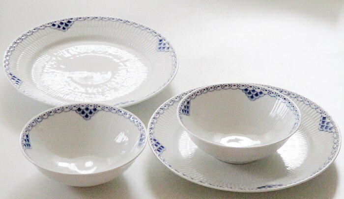 ロイヤルコペンハーゲンROYAL COPENHAGEN　プリンセスブルー　ボウル・プレート　ペア【御結婚御祝・内祝・新築御祝・還暦御祝・御礼・寿・ギフト包装可能】