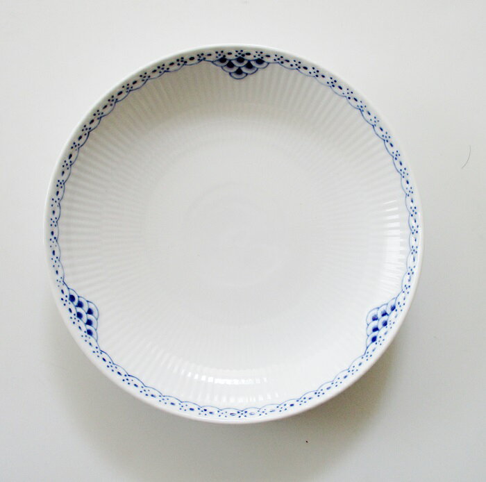 Rakuten - ロイヤルコペンハーゲンROYAL COPENHAGEN プリンセス　ブルー　ディーププレート19センチ104-730【御結婚御祝・内祝・新築御祝・還暦御祝・御礼・寿・ギフト包装可能】