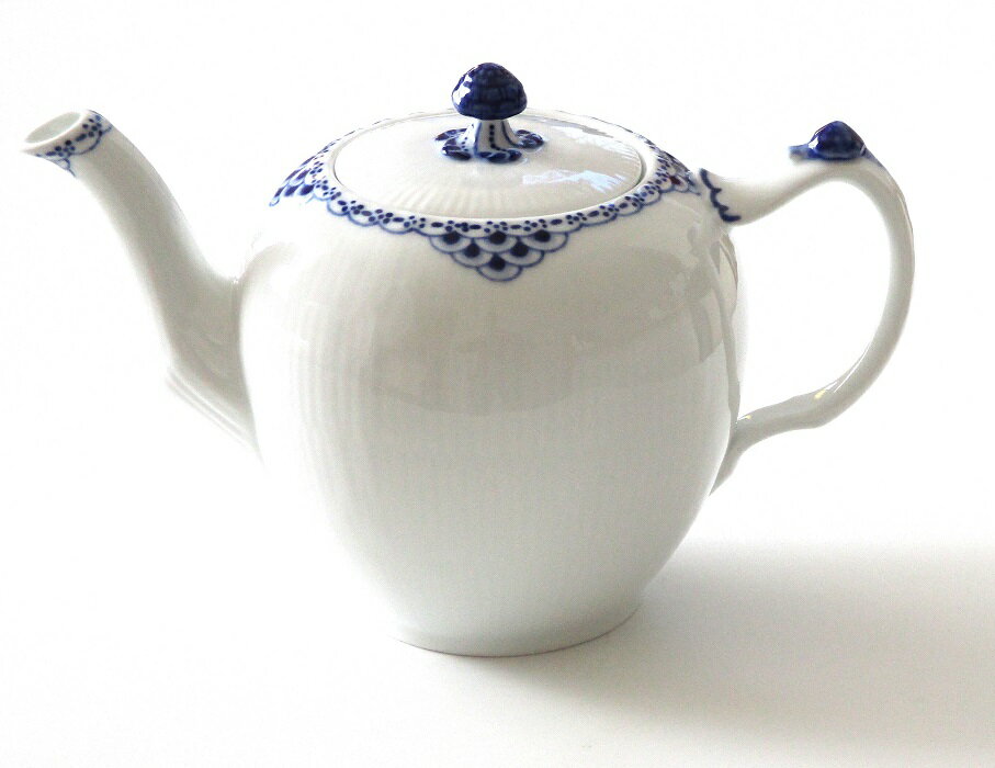 ロイヤルコペンハーゲンROYAL COPENHAGEN　プリンセスブルー　ティーポット104-141【御結婚御祝・内祝・新築御祝・還暦御祝・御礼・寿・ギフト包装可能】