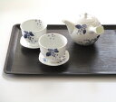 ウェッジウッドWEDGWOOD ストロベリーブルームインディゴ ジャパニーズポット・湯呑みセット【御結婚御祝・内祝・新築御祝・還暦御祝・御礼・寿・ギフト包装可能...