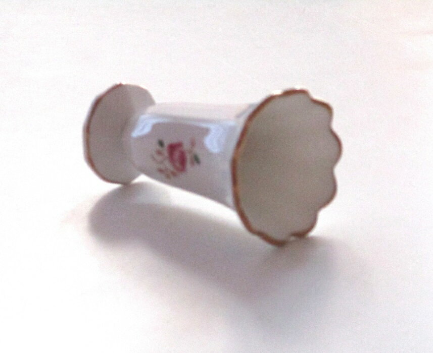 ヘレンドHEREND ローズガーランドRGS ベースVASE07192【花器 花瓶】【御結婚御祝・内祝・新築御祝・還暦御祝・御礼・寿・ギフト包装可能】 [3]