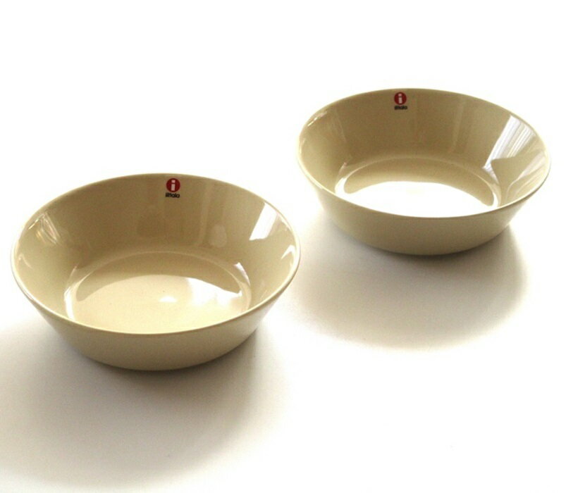 ブランドロゴ入りボックス付属イッタ...